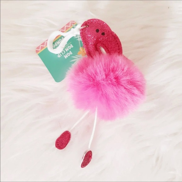 🌷Pink Glitter Puffy  Flamingo Keychain 🎀 - Picture 3 of 3